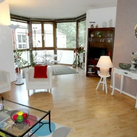 House De L'ecluse Дом отдыха